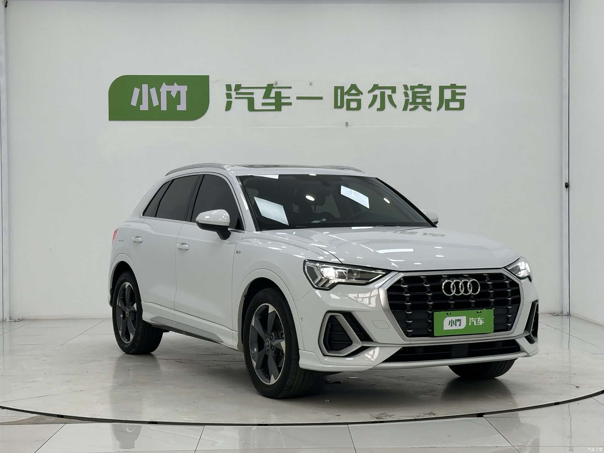 Audi Q3, 2022 3