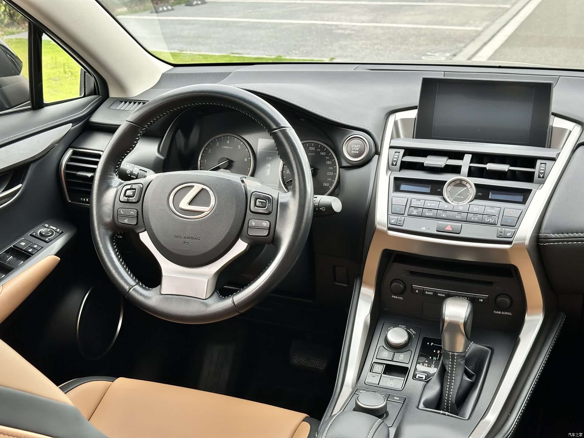 Lexus NX, 2017 14