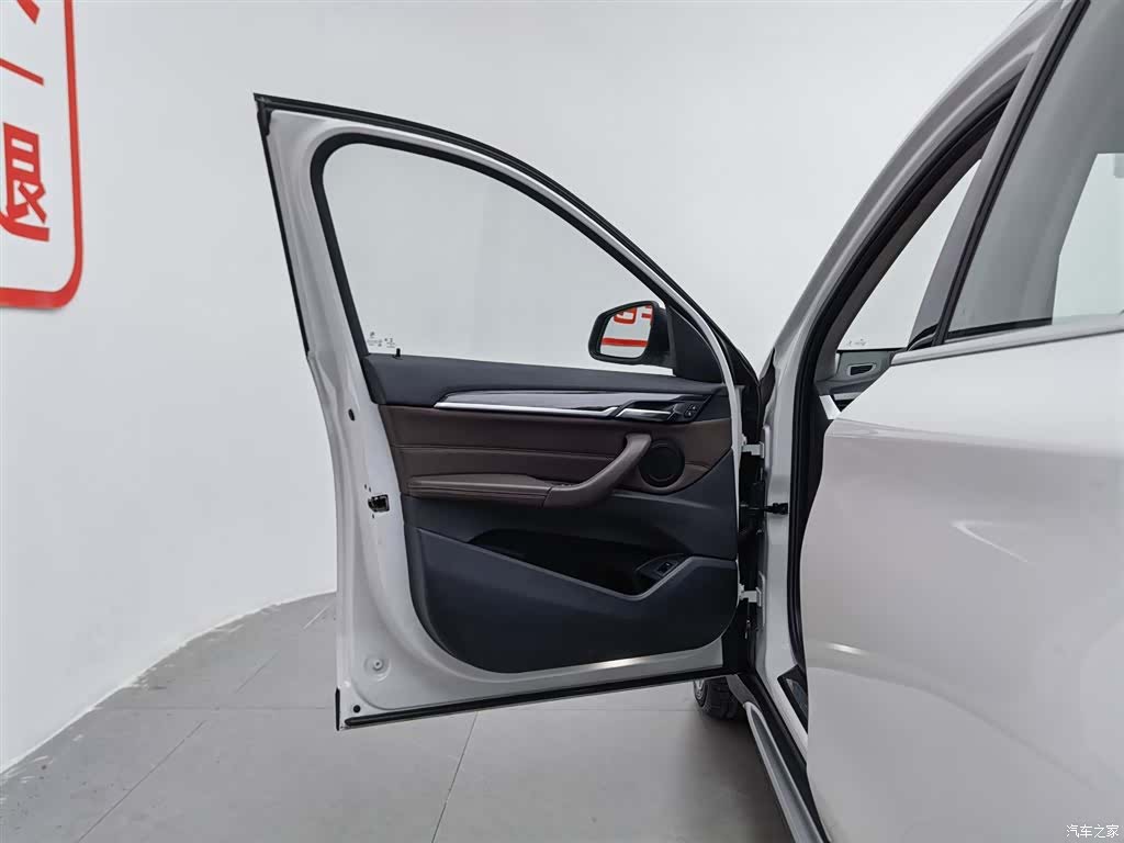 BMW X1, 2020 8