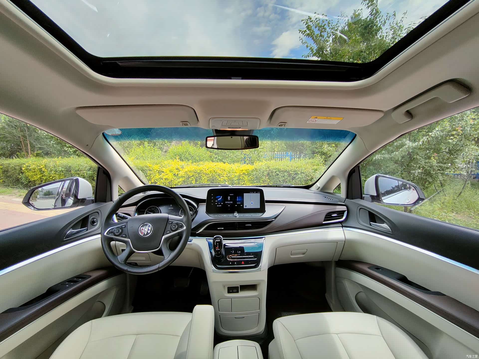 Buick GL8, 2021 все фото