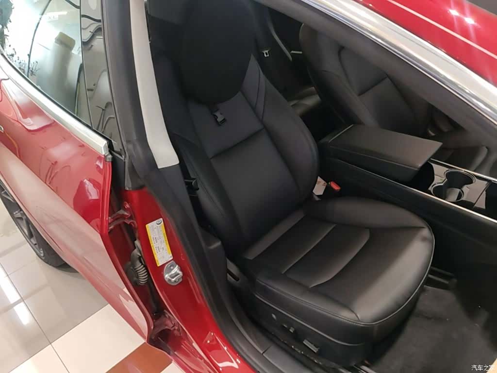 Tesla Model 3, 2020 25