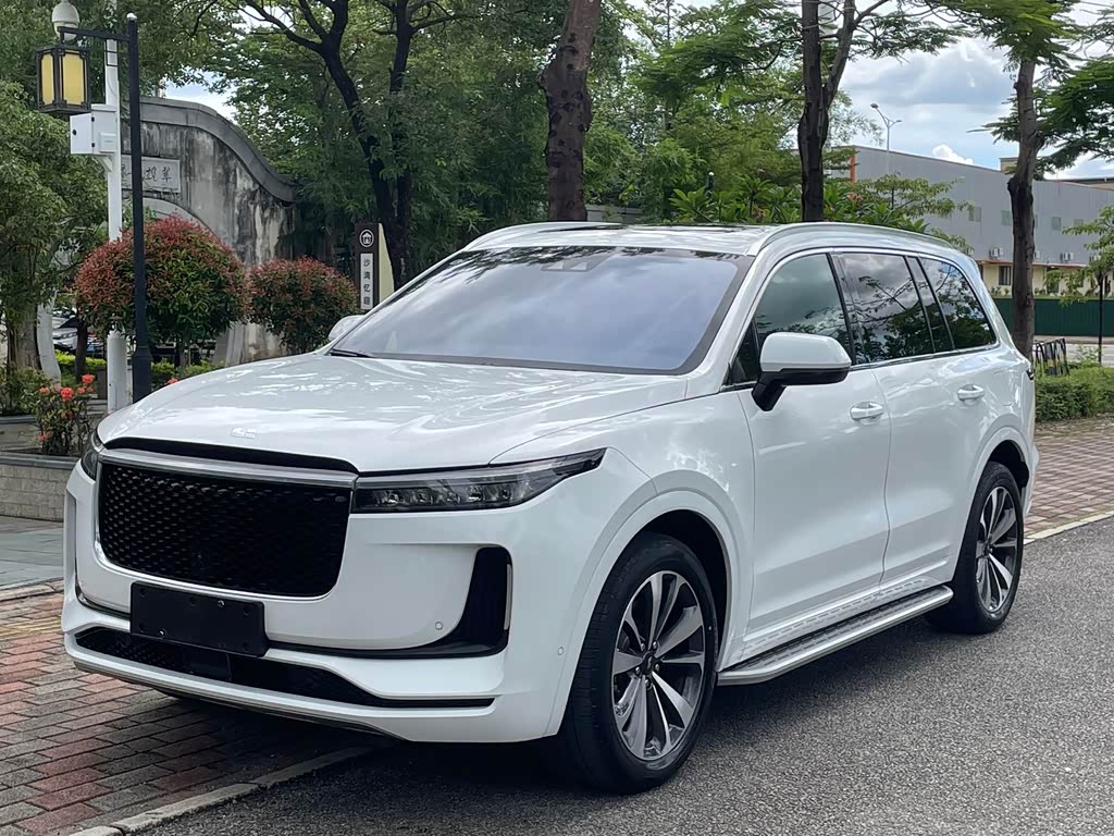 Li Auto ONE