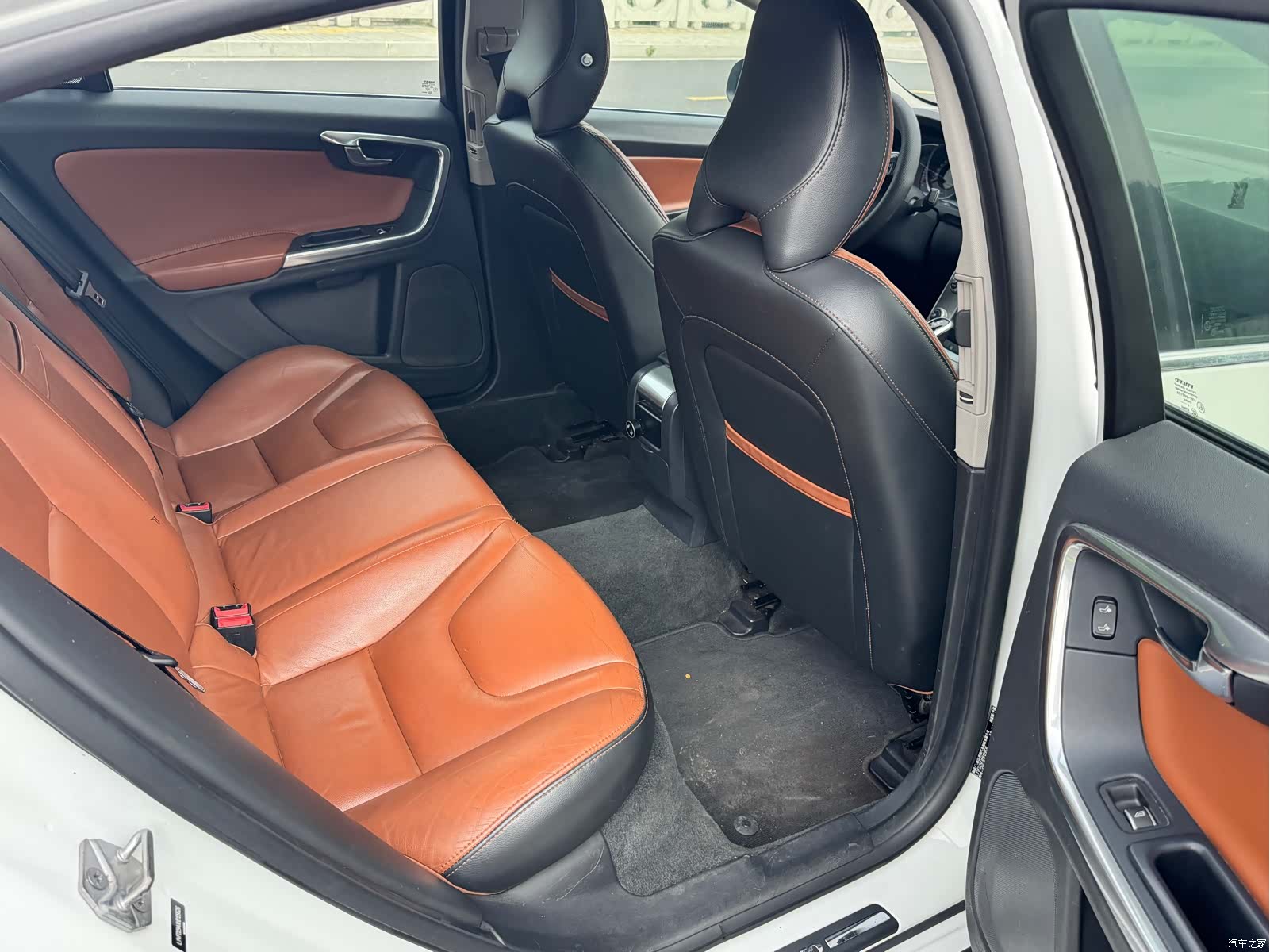 Volvo S60, 2016 11