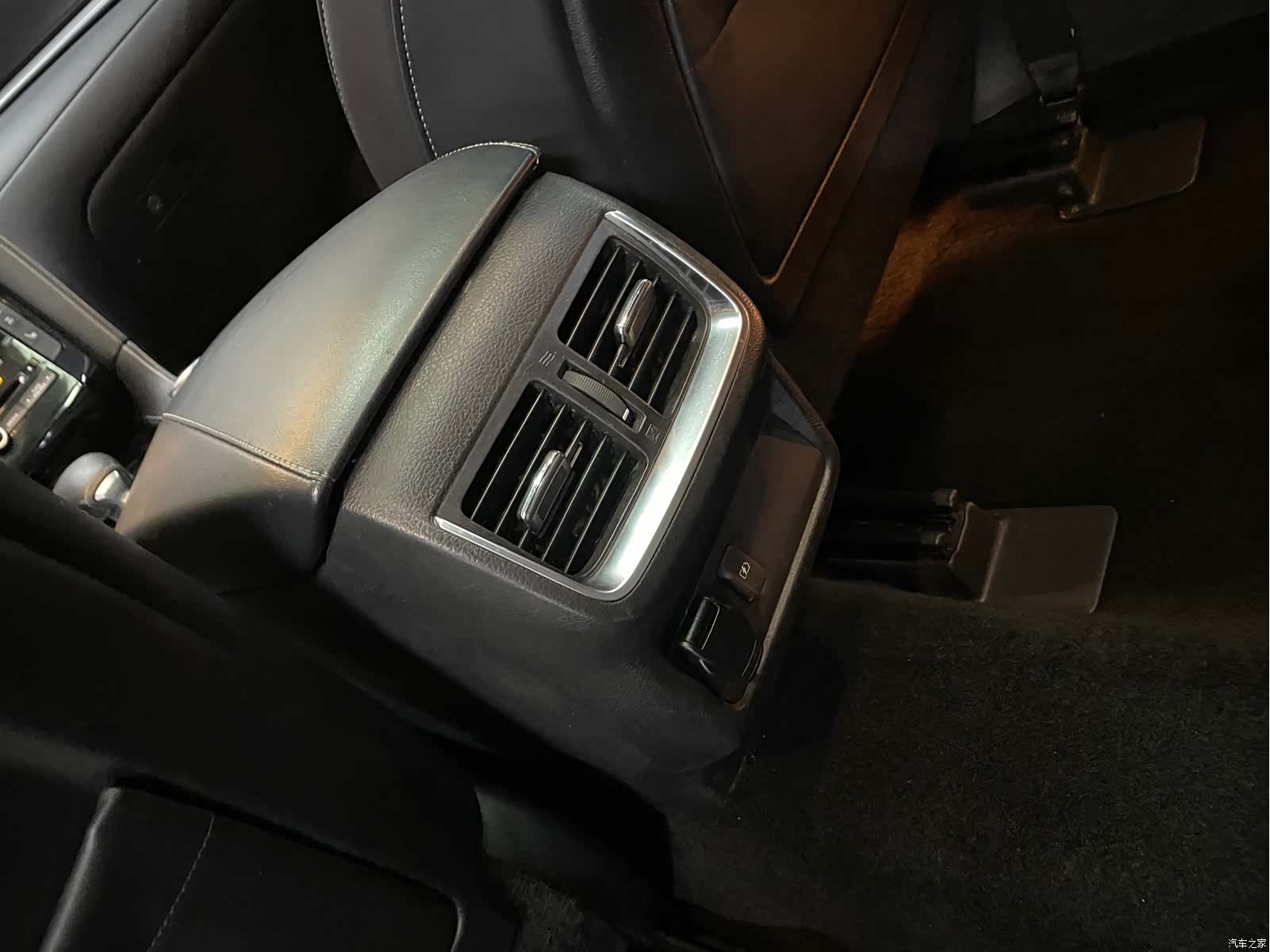 Infiniti QX50, 2019 10
