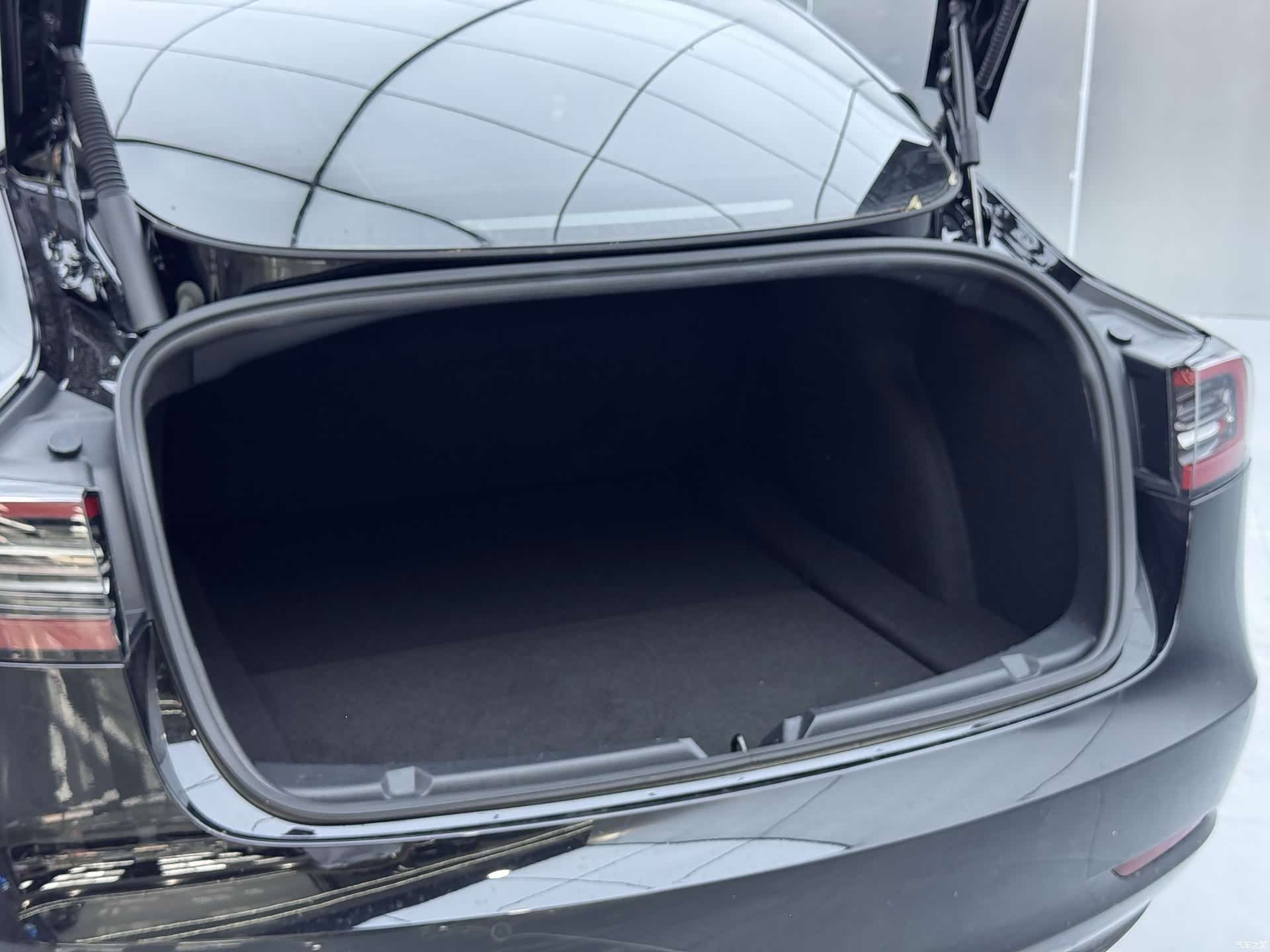 Tesla Model 3, 2022 22