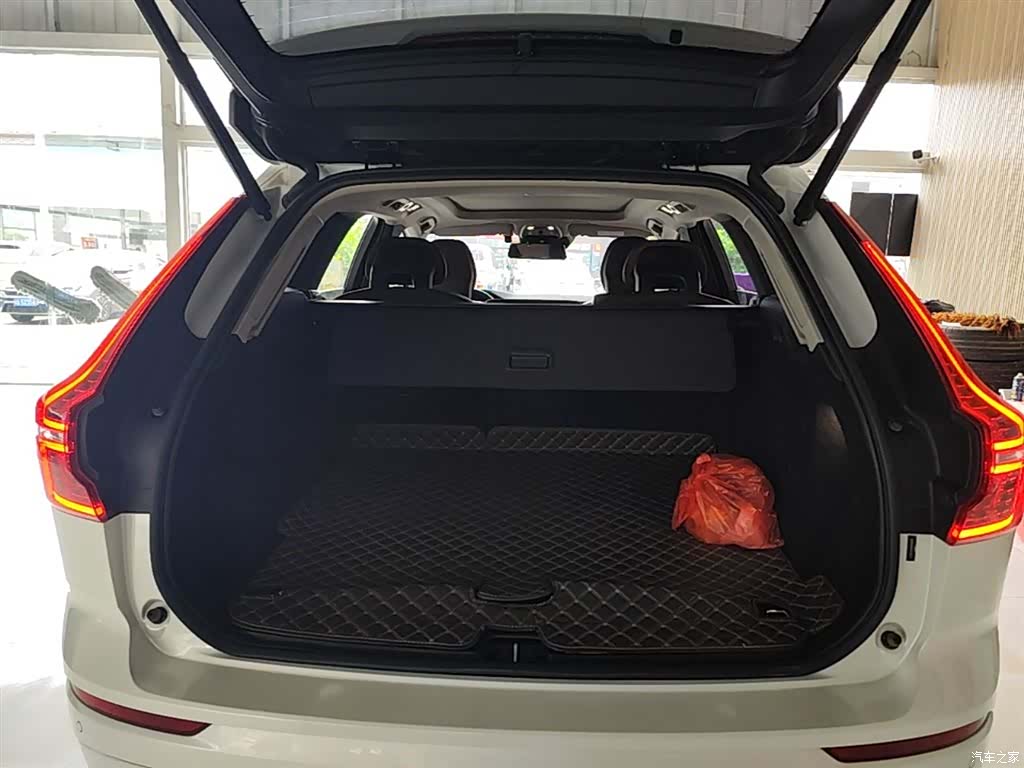 Volvo XC60, 2018 19