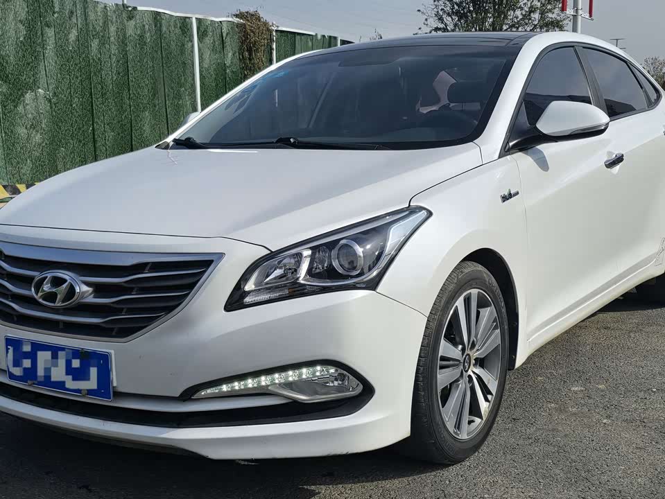 Hyundai Name picture