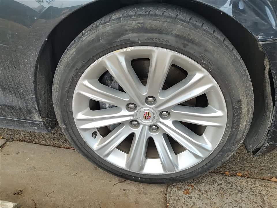 Cadillac ATS-L