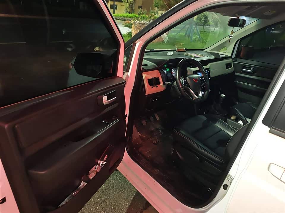 Wuling Wuling Journey