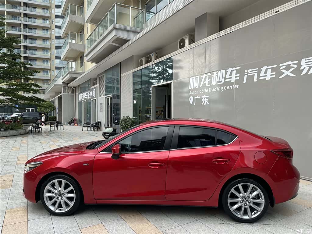 Mazda Mazda3, 2017 3