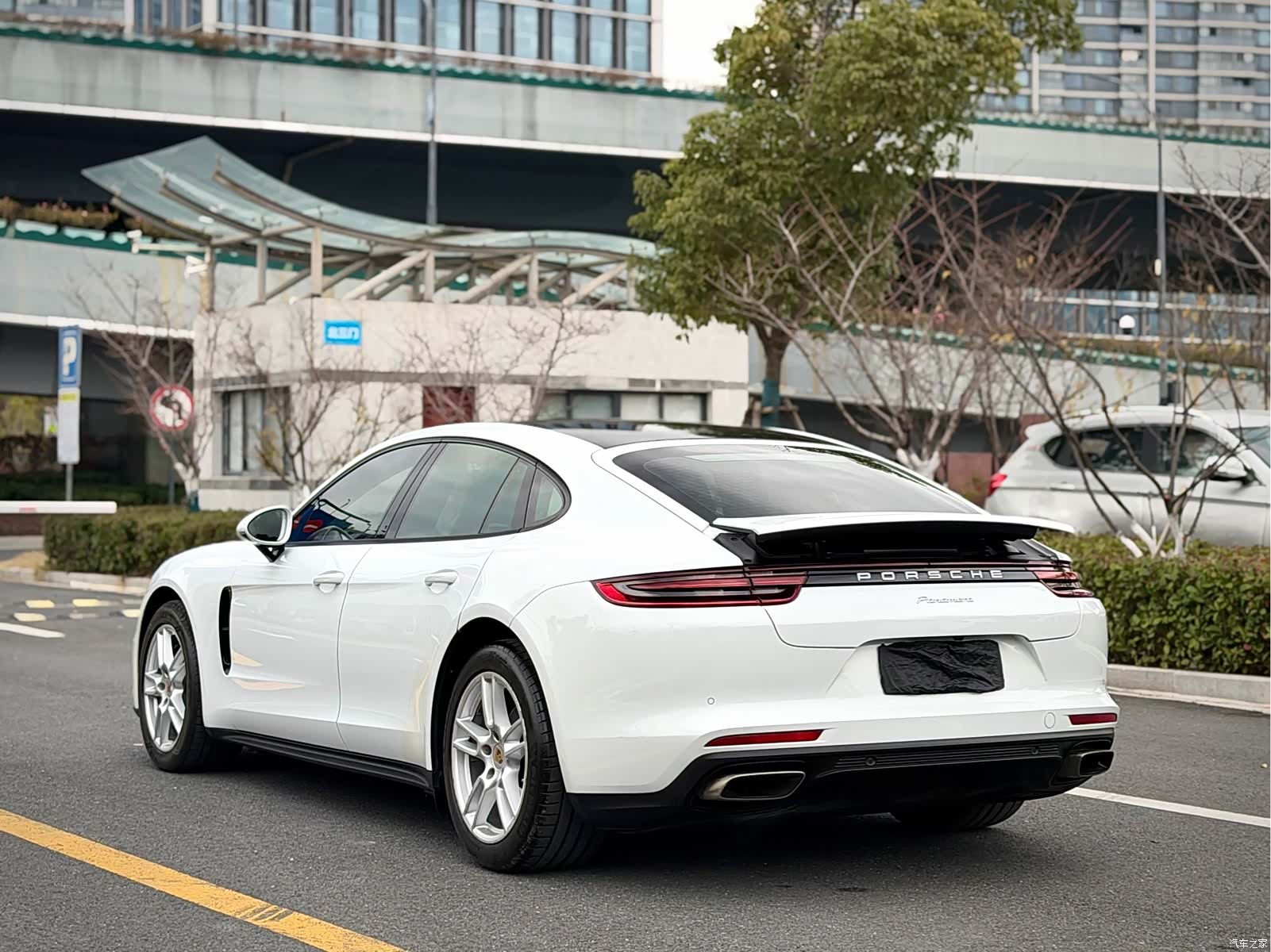 Porsche Panamera, 2018 4