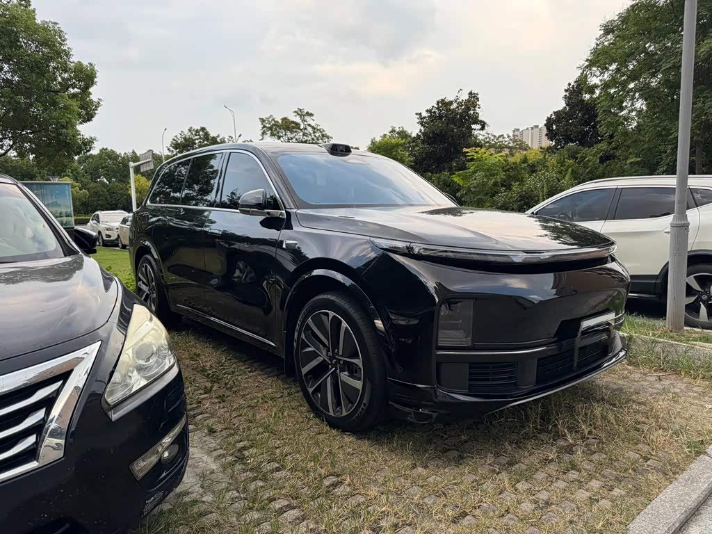 Li Auto L9