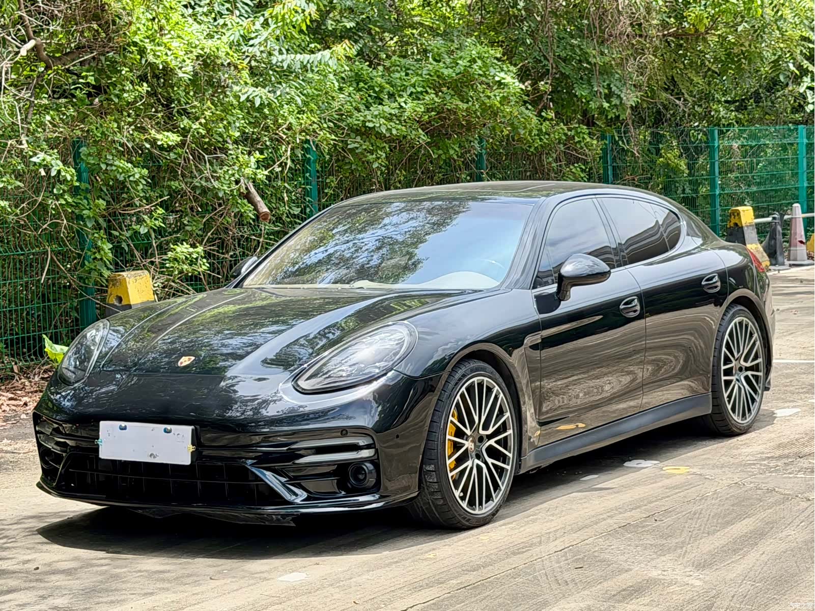Porsche Panamera, 2011 1