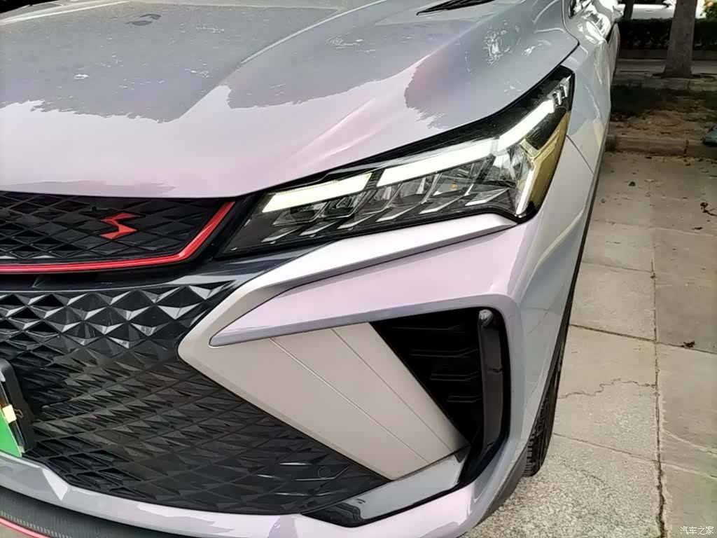 Geely Coolray, 2023 18