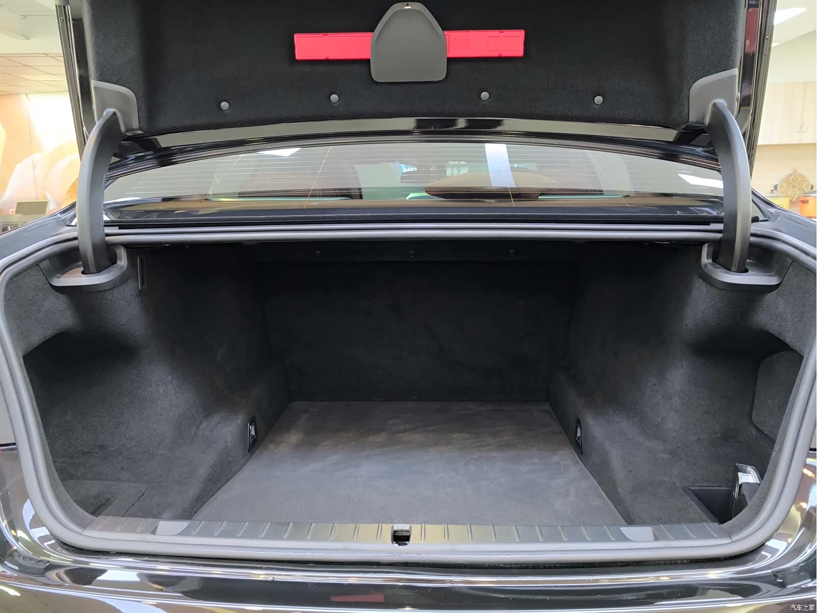 BMW 7 Series, 2019 32