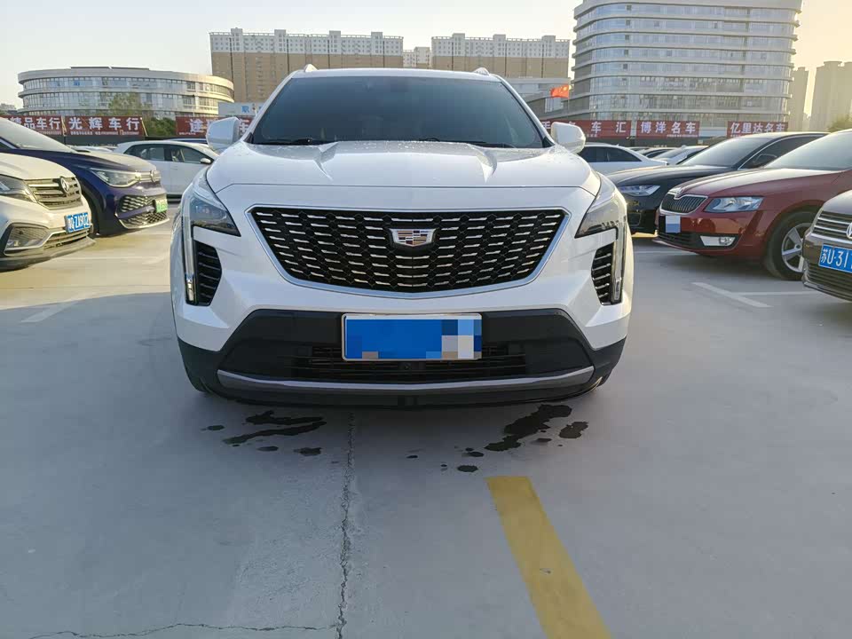 Cadillac XT4