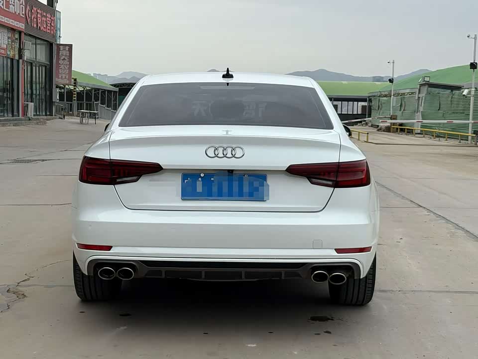 Audi A4L