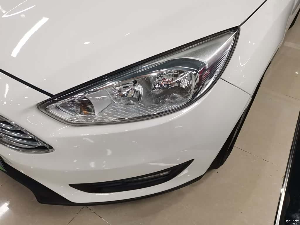 Ford Focus, 2016 18