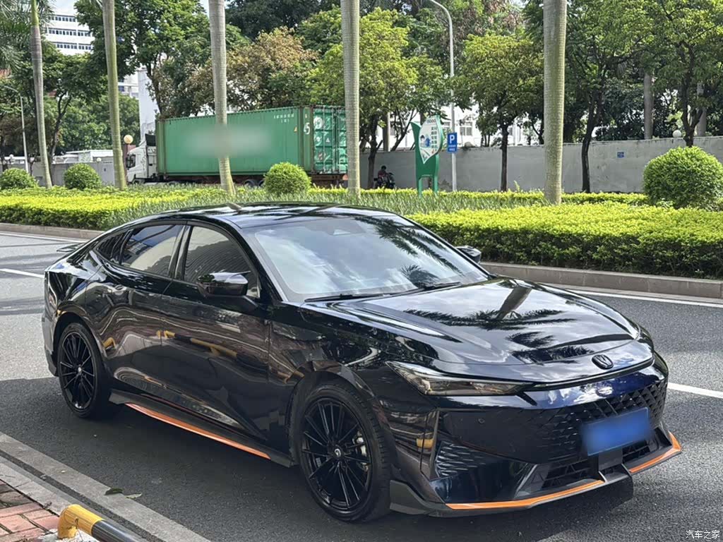 Changan UNI-V, 2024 7