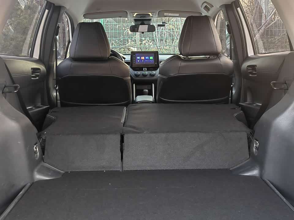 Toyota Corolla Sharp amplifier