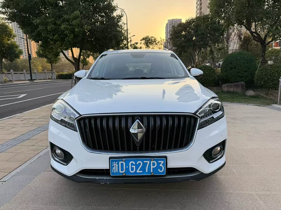 Borgward BX7