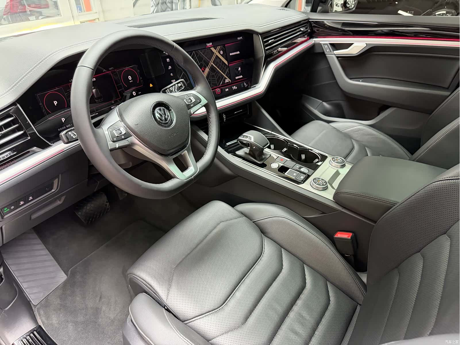 Volkswagen Touareg, 2019 15