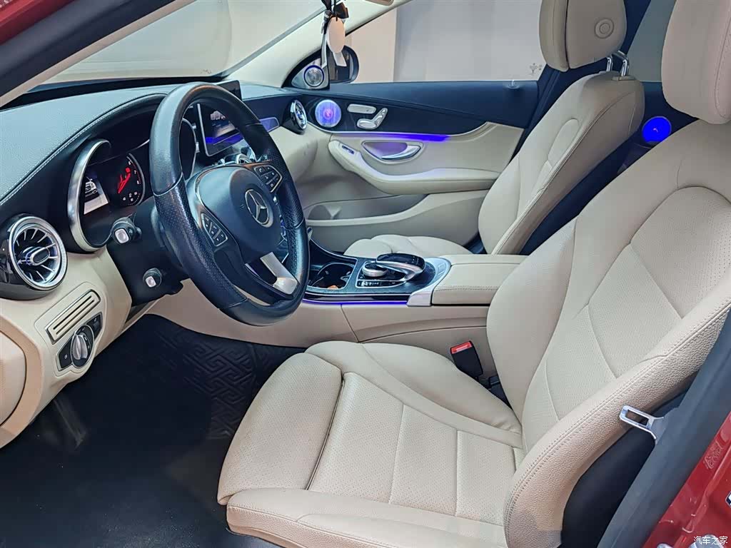 Mercedes-Benz C-Class, 2018 18