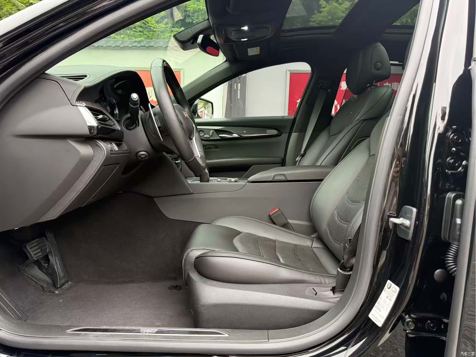 Cadillac CT6, 2022 10