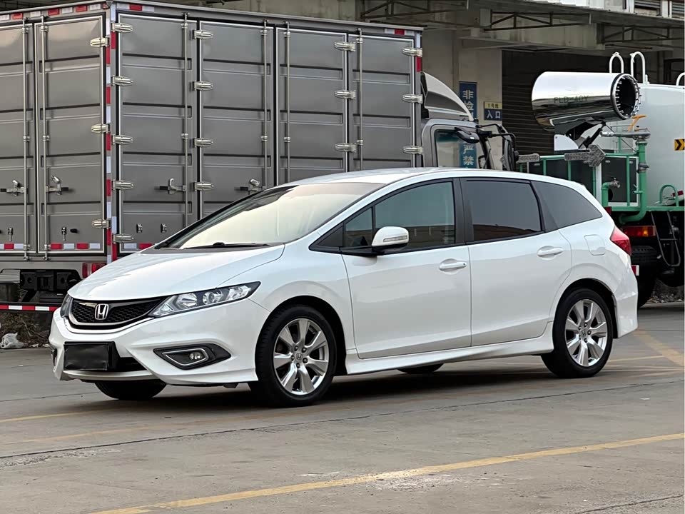 Honda Jade