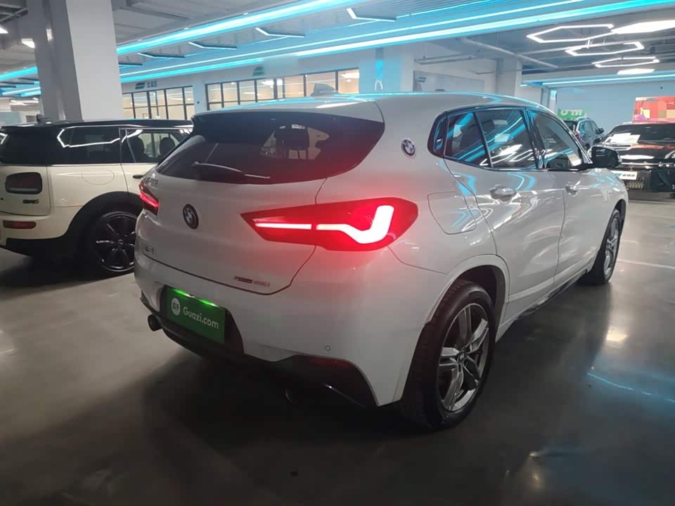 BMW X2