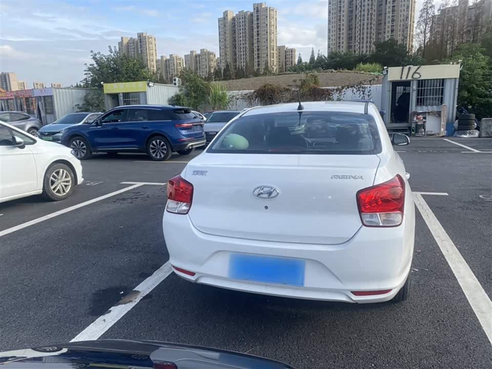 Hyundai Rena