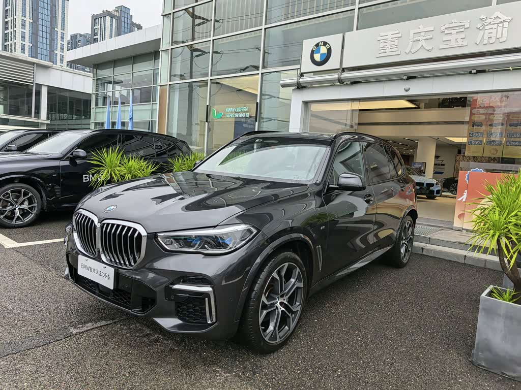 BMW X5 2022 xDrive 40Li M Sport
