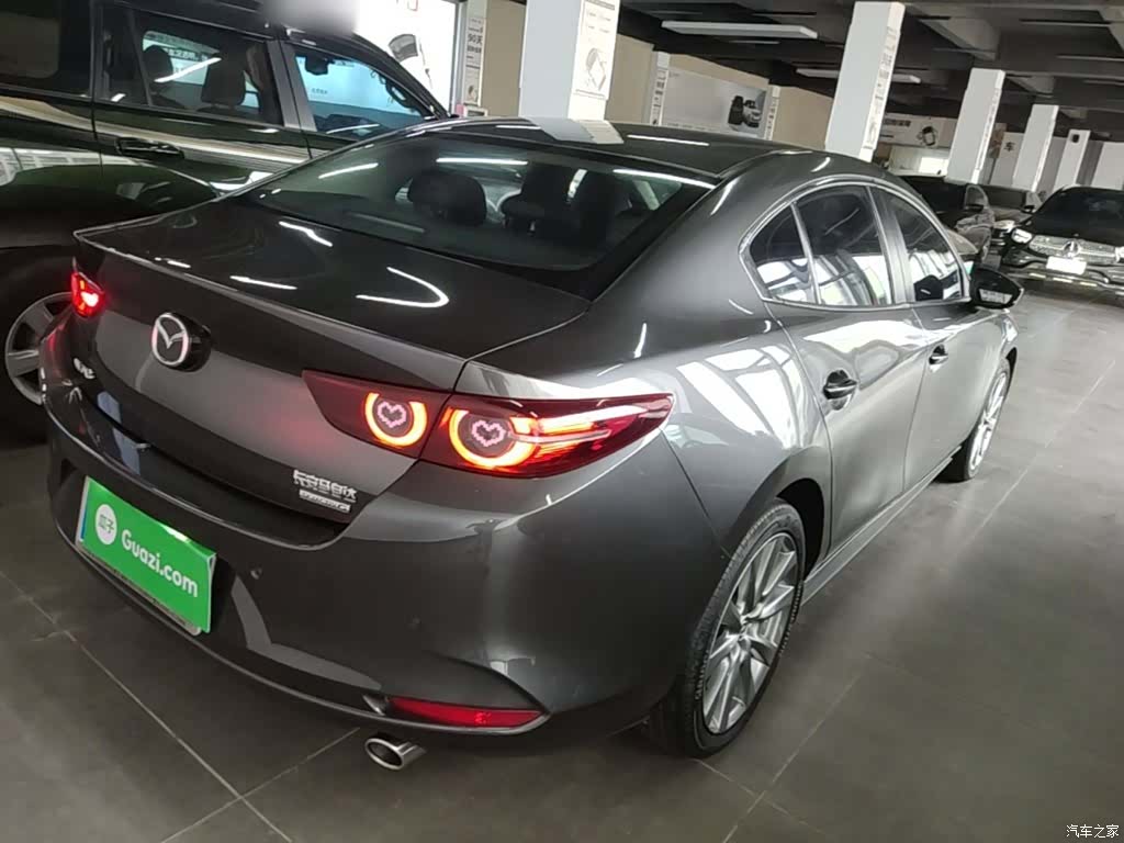 Mazda Mazda3, 2022 7