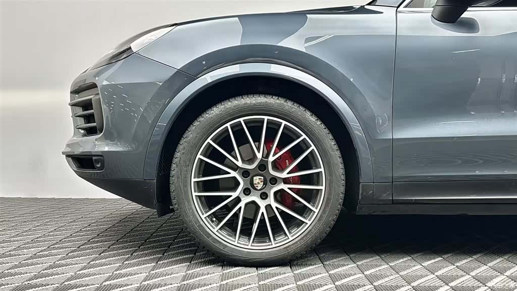 Porsche Cayenne, 2018 7
