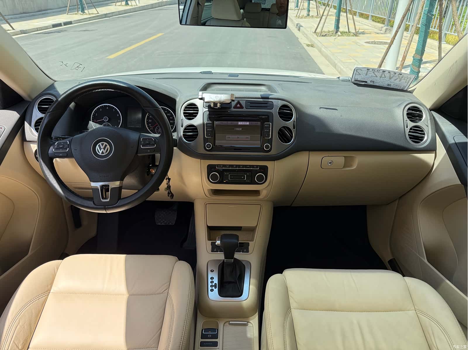 Volkswagen Tiguan, 2011 6