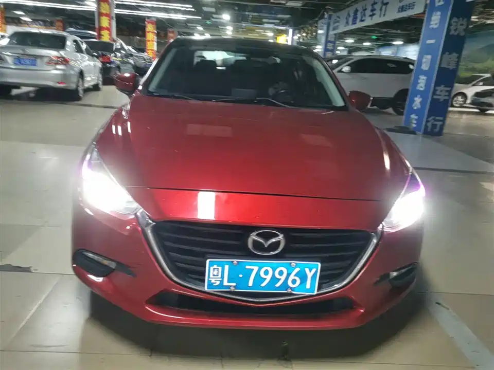 Mazda 3 Angkesaila