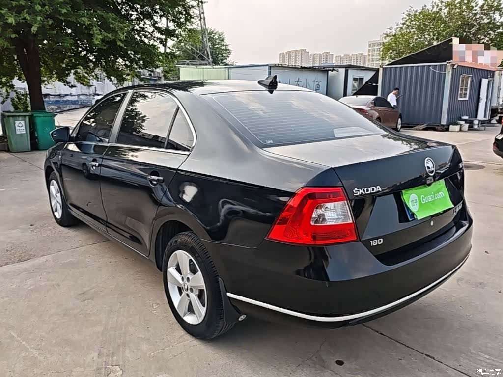 Skoda Rapid, 2016 все фото