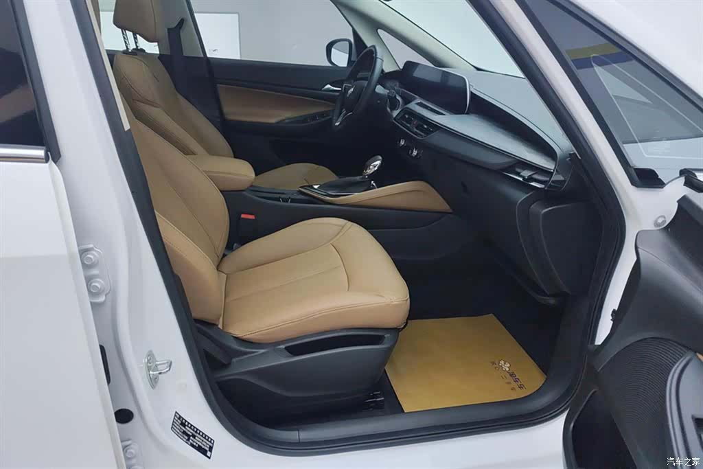 Buick GL6, 2023 8