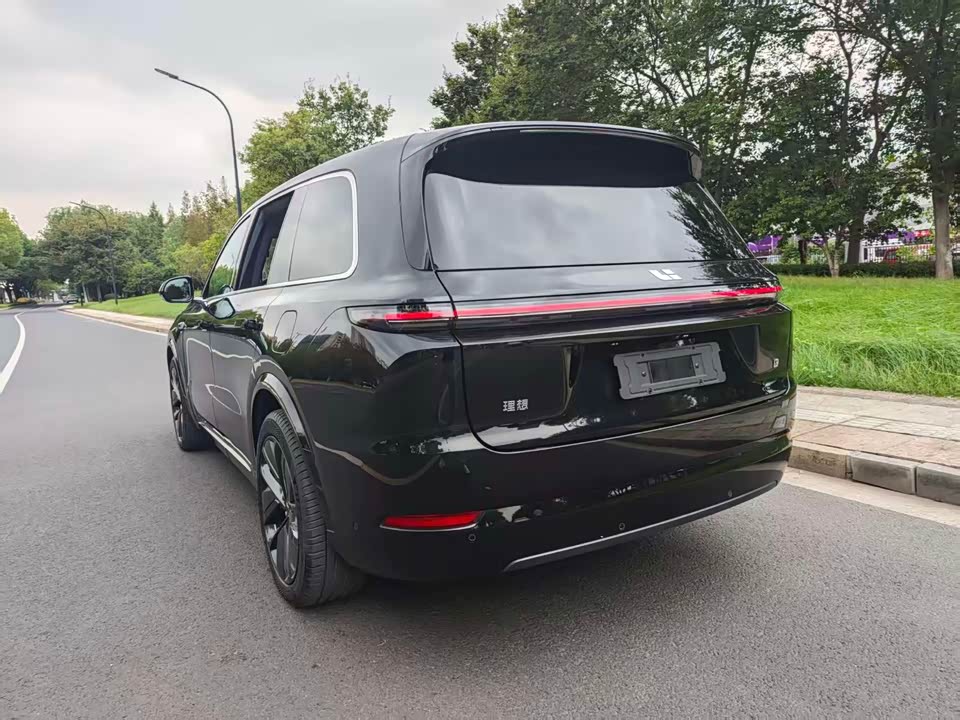 Li Auto Ideal L9