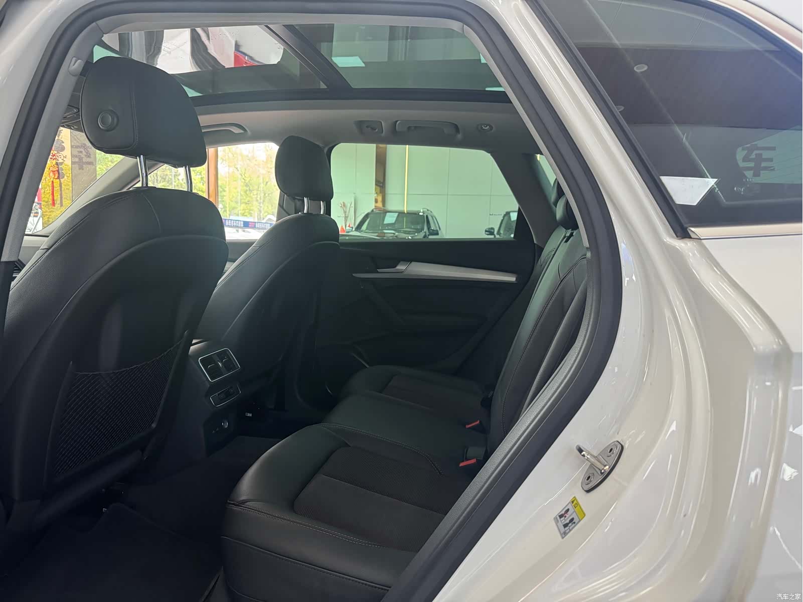Audi Q5L, 2021 6