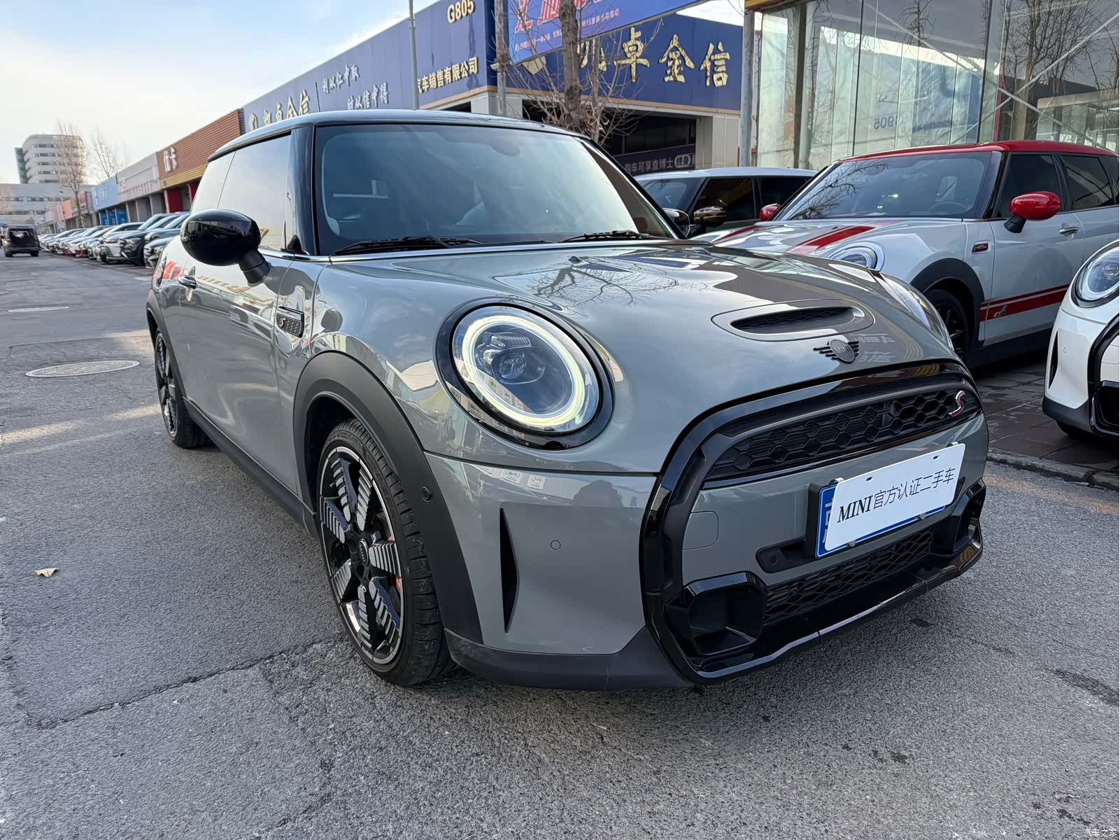 Mini Cooper, 2023 1