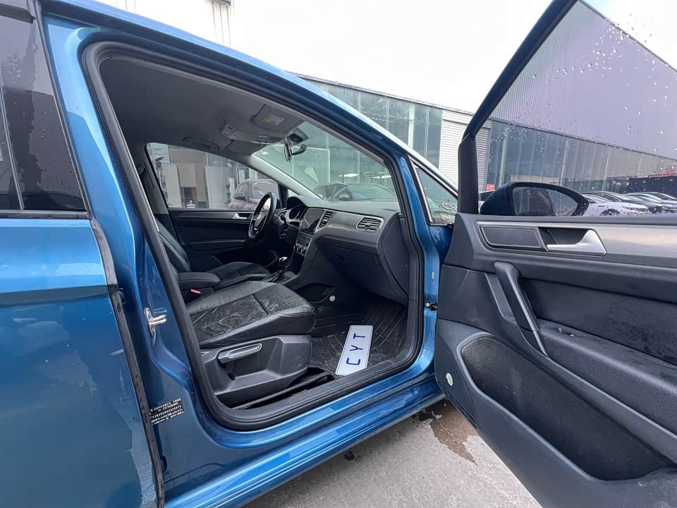 Volkswagen Golf*Jiayu