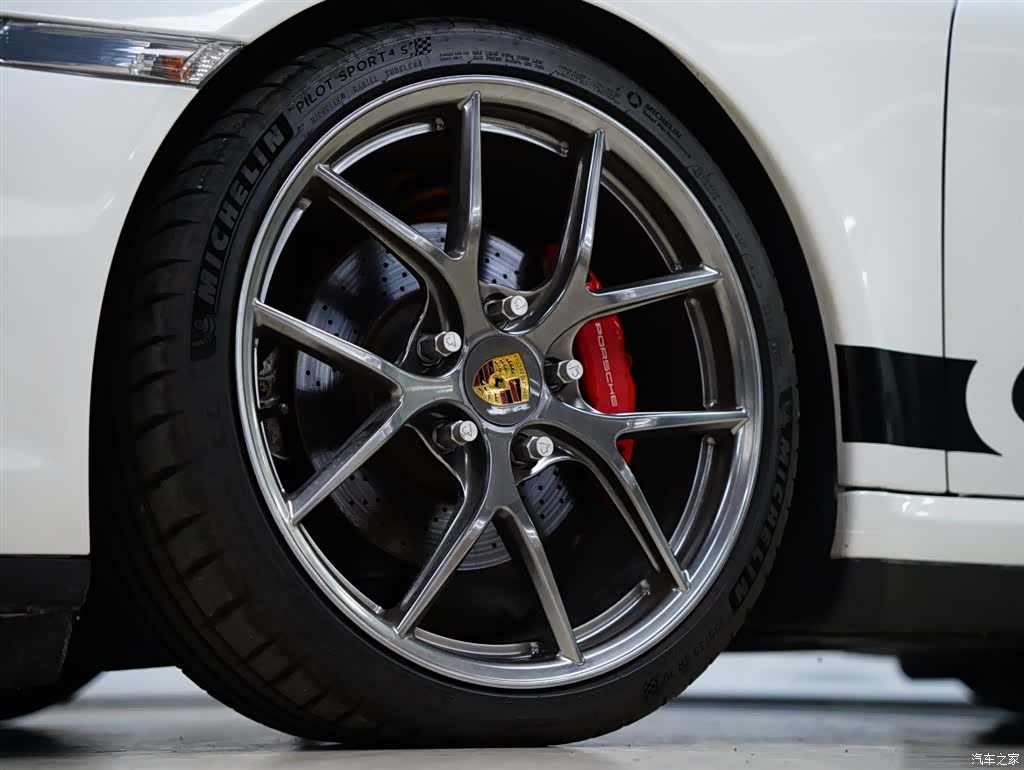 Porsche 911, 2008 16