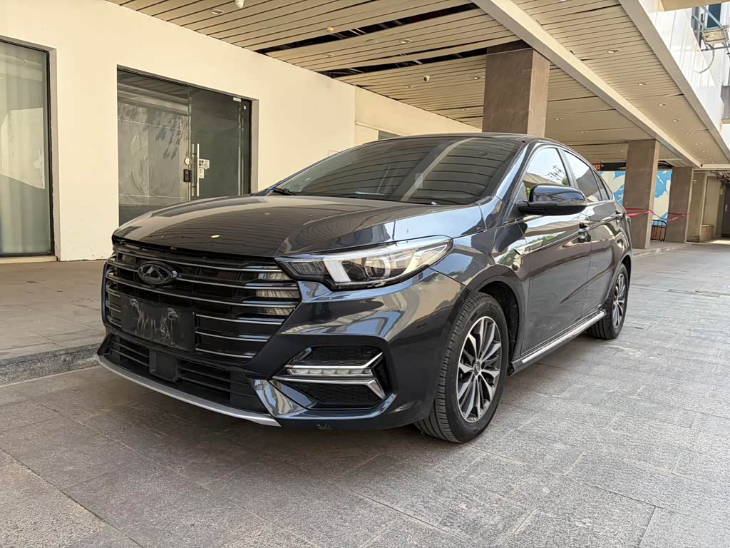 Chery 5 PLUS