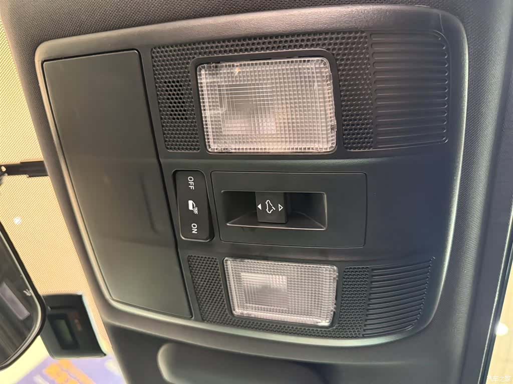 Mazda CX-4, 2023 20