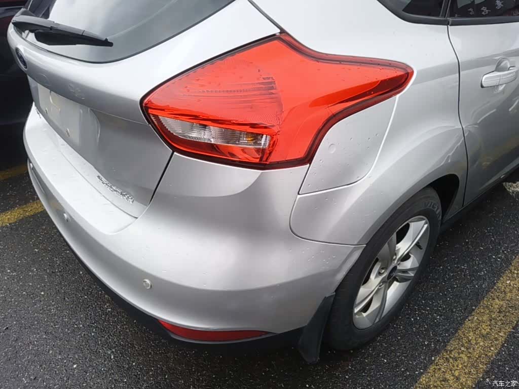 Ford Focus, 2016 8