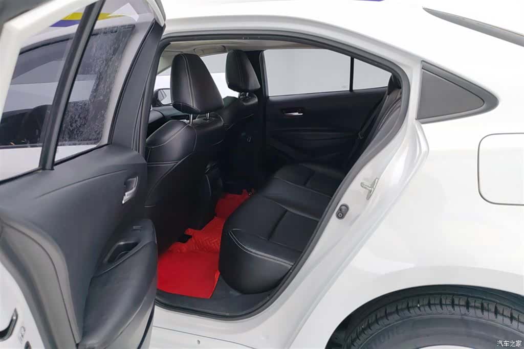 Toyota Corolla, 2020 11