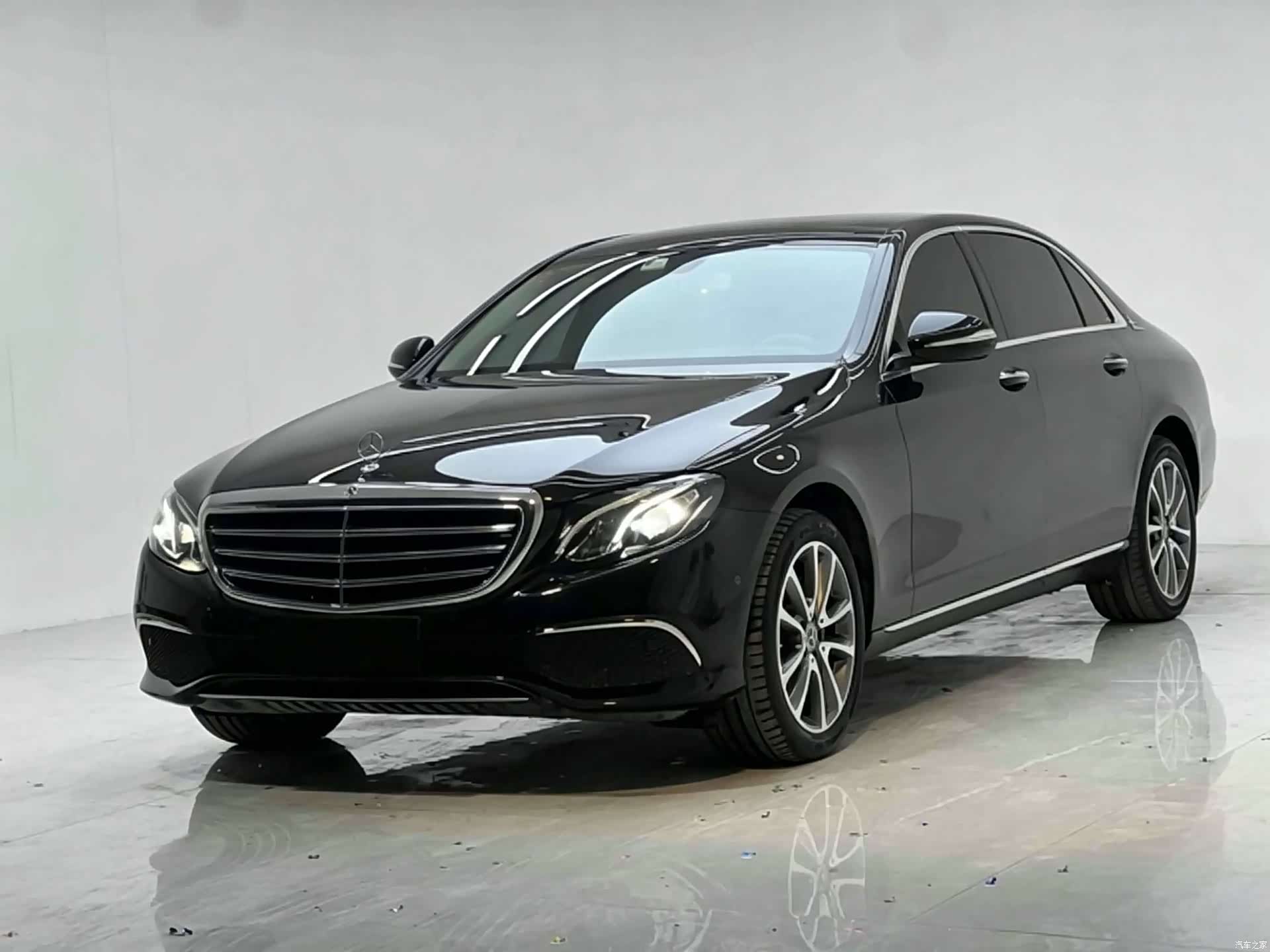 Mercedes-Benz E-Class, 2020 1