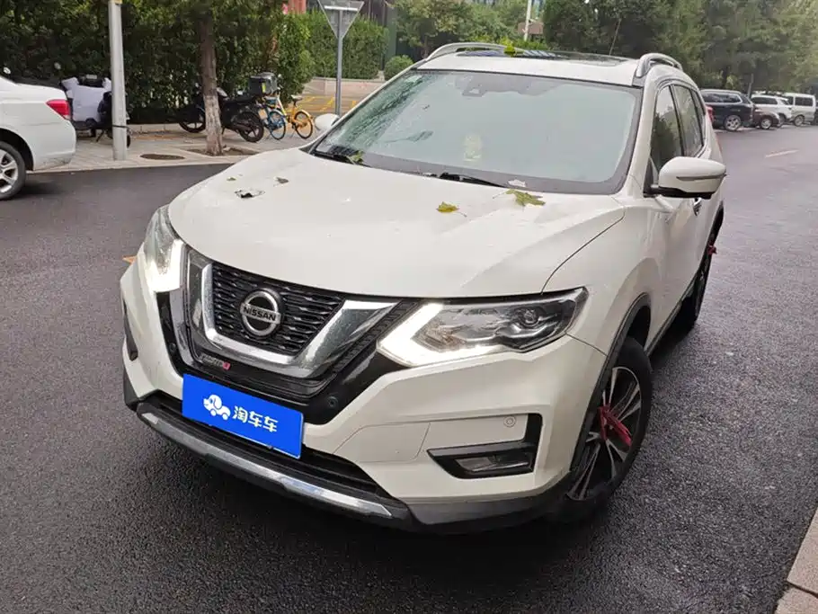 Nissan Qijun