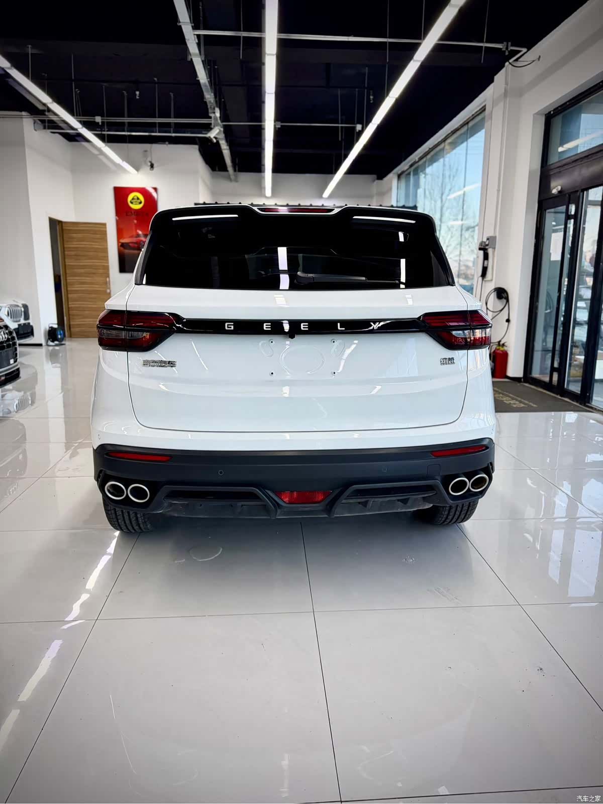 Geely Coolray, 2022 все фото